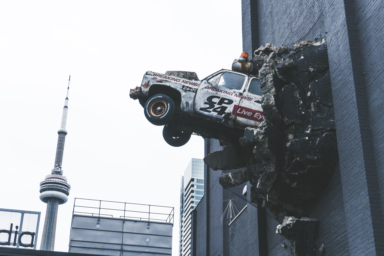 Read more about the article Jak poznat bourané auto?