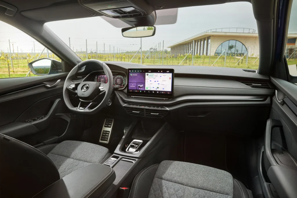 Škoda Octavia kontrola Infotainmentu automato
